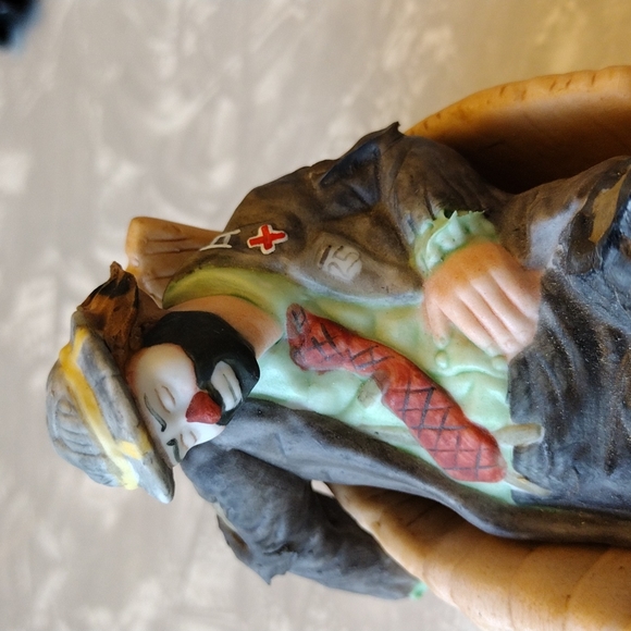 Emmett Kelly Jr. figurine. - Picture 3 of 8